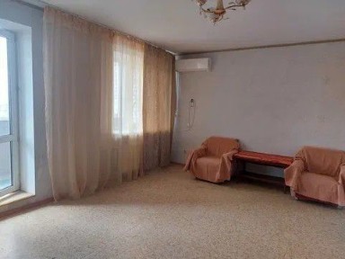 Пропонується на продаж Двокімнатна квартира на Кошового