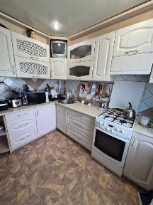 Продам 3 кімн. квартиру на Раківці. 1/9 блоч. Ремонт. 43000. ТОРГ