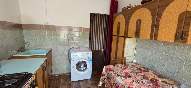 Продаж. 2кім квартира з ГАЗОВИМ автономним опаленням