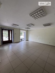 Здається комерційне приміщення на вул. Слівенська 3, площа 44 кв. м • ID 34774140