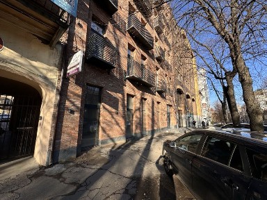 Сдам в аренду сухое помещение под склад. Первый этаж. ул. Воскресенская
