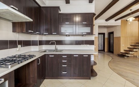 Інвестиційна квартира 183 м². Поділ на 2 квартири, район Піскових озер