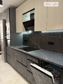 Продаж 1к квартири 48 кв. м на вул. Симона Петлюри 28 • ID 34776988