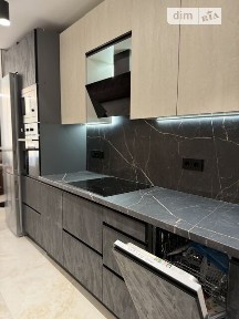 Продаж 1к квартири 48 кв. м на вул. Симона Петлюри 28 • ID 34776988