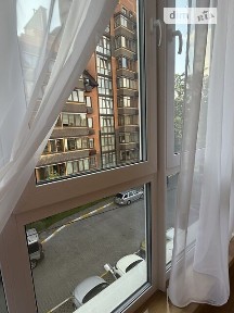 Продаж 1к квартири 36 кв. м на вул. Київська • ID 34776173