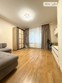 Продаж 3к квартири 107 кв. м на вул. Станіслава Партали 23 • ID 34774739