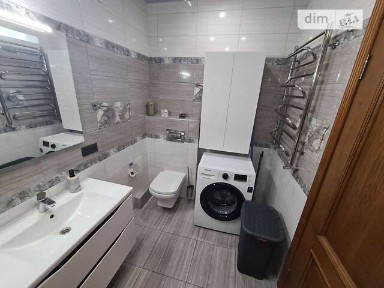 Продаж 3к квартири 71 кв. м на вул. Набережна Перемоги • ID 34774682