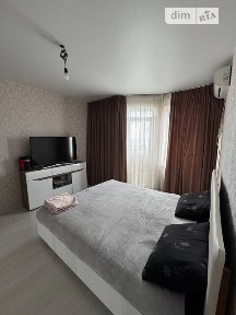 Продаж 1к квартири 39.9 кв. м на мас. Райдужний • ID 34774406