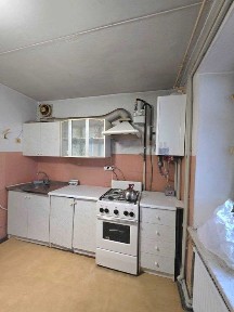 Продається 2 кімнатна квартира в Центрі