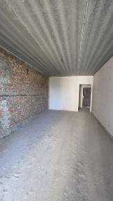 Продаж великої однокімнатної квартири 72кв. м