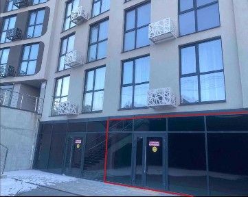 Продаж фасадного комерційного приміщення 94.7 м² з ремонтом, у ЖК Парус СІТІ