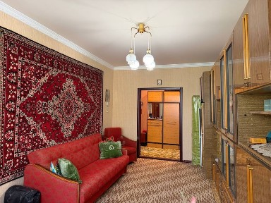 Продаж 2 кімн. Металургів 18, Автономка, Соцмісто