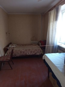 Продається 3/4 частини 2х кімнатної квартири