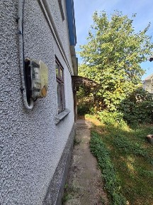 продається будинок
