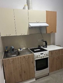 Продаж квартири з ремонтом, заселений будинок