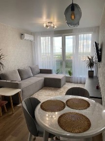 Продам Евро 2к кімнатна. Податки 2%. Держ. Програми. Велика кухня- вітальня