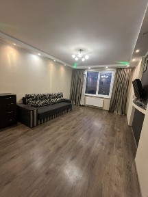 1 кім кв ЖК Стародарницький Харківське шосе 17а