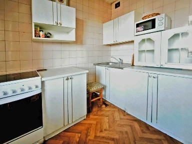 Продаж 1 кімнатної квартири на Позняках, вул. Кошиці 9
