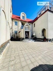 Продаж 3 поверхового будинку з ділянкою на 6 соток, 955 кв. м, 12 кімнат, на вул. Черняховського 36 • ID 34776565