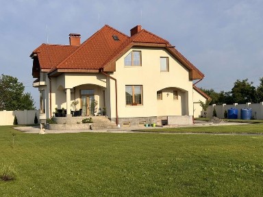 Продаж неймовірного будинку.