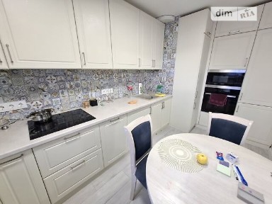 Довготривала оренда 3к квартири на просп. Павла Тичини 6 • ID 34778379