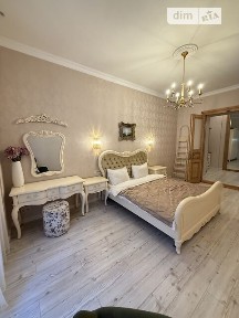 Довготривала оренда 2к квартири на вул. Тиктора • ID 34777439