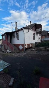 Продається будинок в районі міськоі лікарні