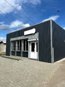 Продам примiщення з новим ремонтом та з орендаторами ! Торг!