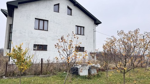 Продаж будинку в чудовій локації, окремі 5 спалень велика кухня-студія. Нова Пропозиція!