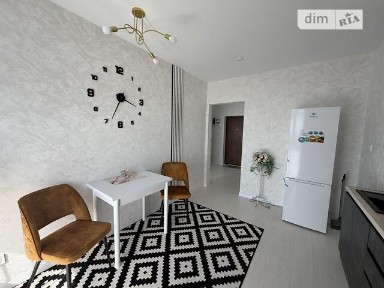 Продаж 2к квартири 45 кв. м на вул. Чехова 1/1 • ID 34777780