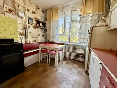 Продам 3к квартиру ж/м Победа-6