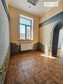 Продаж комерційного приміщення на вул. Соборна 4, площа 87 кв. м • ID 34773075