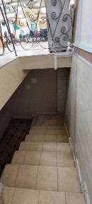 Помещение в центре.