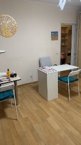 Аренда місця для майстра манікюру
