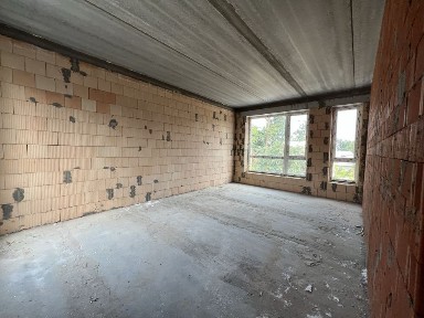 •Преміальна локація для бізнесу - 37,4 м² біля парку ЦЕНТРАЛЬНИЙ
