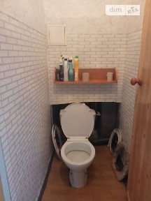 Продаж кімнати 28 кв. м на вул. Васильківська 27 • ID 34773664