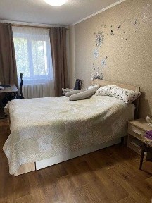 Продам 2-кімнатну квартиру на Одеській
