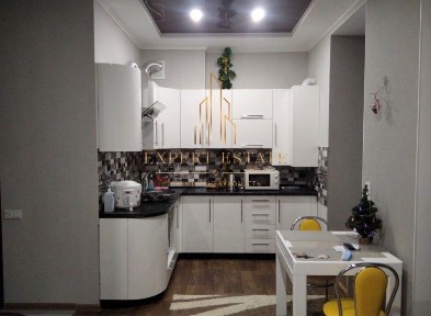 Продам 1 комнтатную квартиру в новострое. Закрытая территория. Турбоатом. Героев харькова.