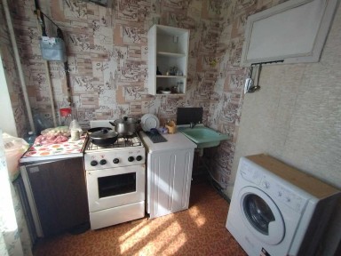 продам КОМІСІЯ 0 %, 2к квартиру, вул. Запорізька, р-н АТБ/98 гімназія