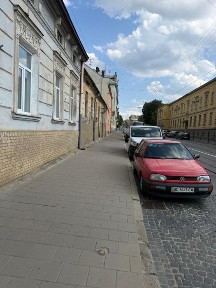 Продаж 1 кімнатна квартира вул. Личаківська, ближній центр, рн. медичного інституту.