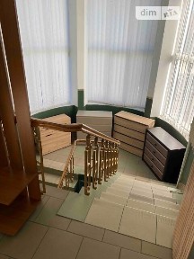 Продаж офісного приміщення 305 кв. м. на 2 поверсі на вул. Шевченка 41, двоповерхова будівля • ID 34782900
