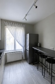 2-новобудова в центрі+паркомісце