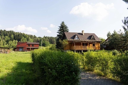 Продам дачно-відпочинковий комплекс в. Сприня