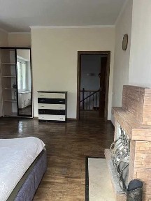 Здам будинок Русанівські сади вулиця Садова з виходом до озера