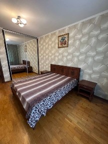 Оренда 2-к. квартири | м. Позняки 3 хв пішки | генератор | підземний паркінг | Дарницький