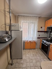 Здається вперше! 3 кімн кв. поруд Дарницька площа