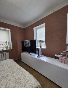 Дом 4х комнатный 84 кв. м вблизи ст. м. Пушкинская. 5,5 сотки земли в центре города по супер цене. Редкое предложение. Старт -58999$