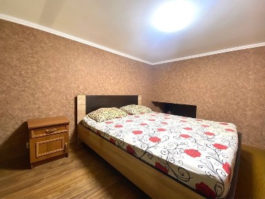 Дворівнева квартира метро Вокзальна