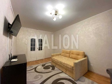 Продаж 2кімнатної квартири 67м. кв., вул. Милославська, 12, Троєщина