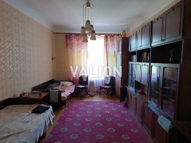 Продаж 2 к квартири бул. М. Міхновського 7 (Дружби народів) сталінка метро Либідська